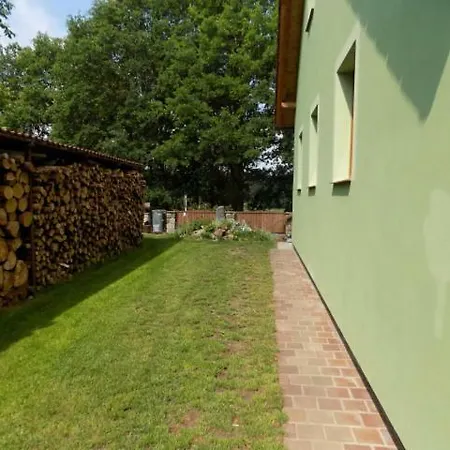 ホームステイ Ubytovani V Kleci U Trebone Lomnice nad Lužnicí
